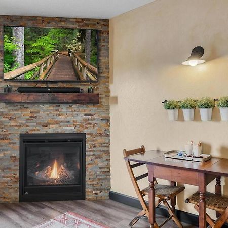The Rustic Suite - Main Street Lodge In Берлин Экстерьер фото